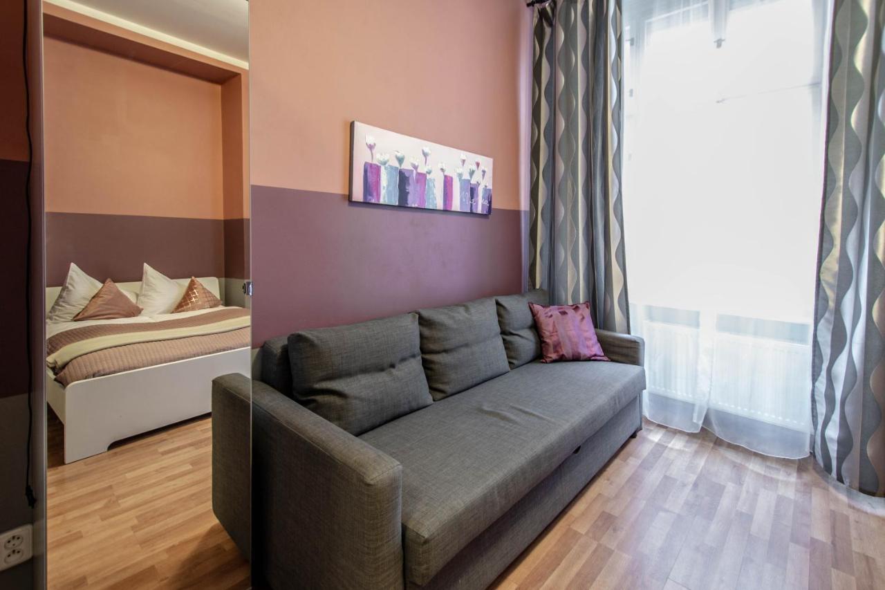 Ruzova By Ruterra Appartement *