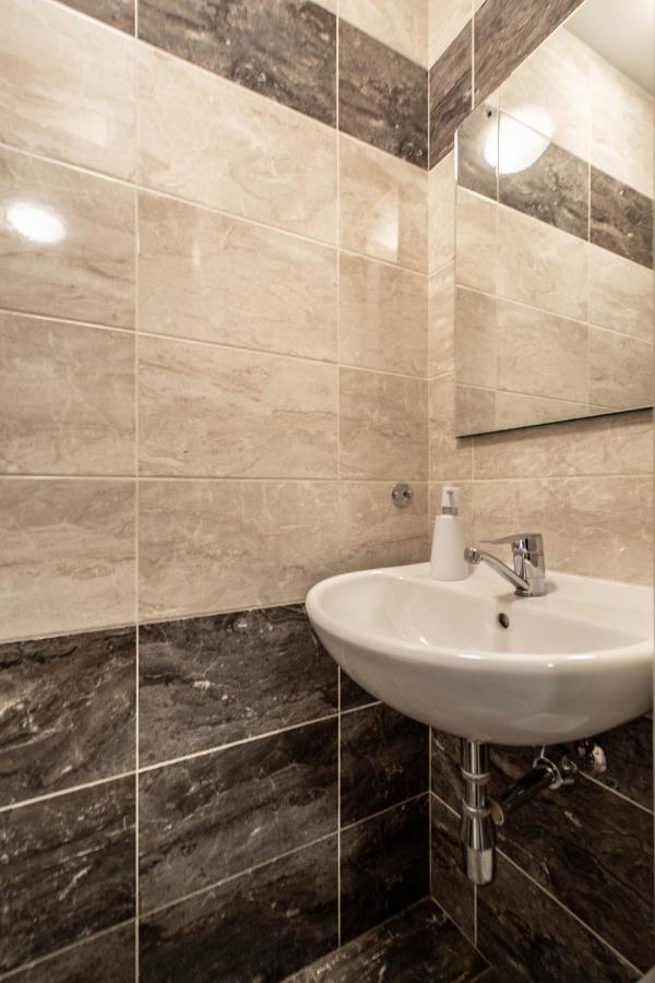 Ruzova By Ruterra Appartement