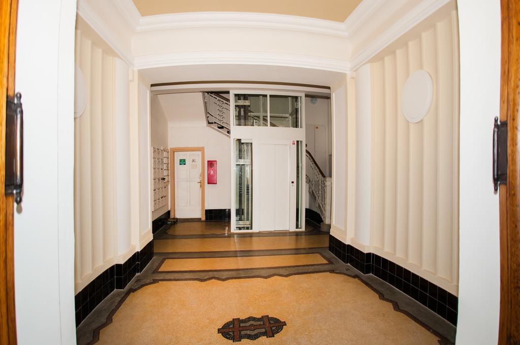 Ruzova By Ruterra Appartement *